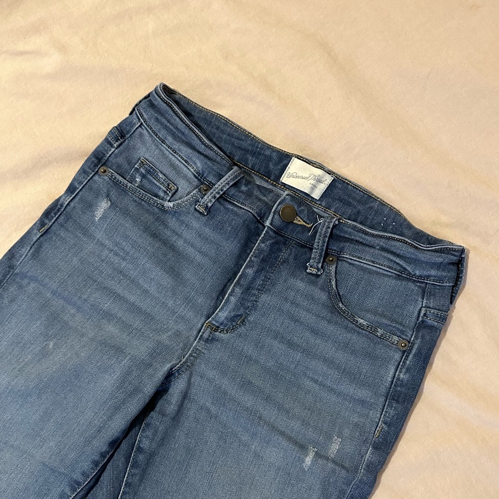Universal Thread Distressed Skinny Jeans - Picture 3 of 5